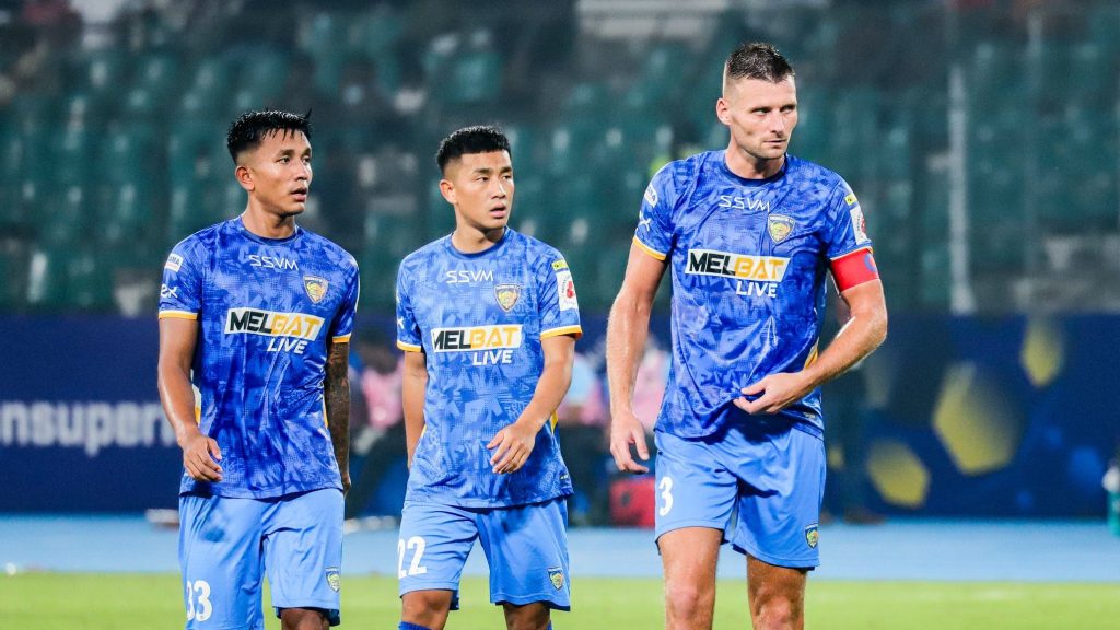 Chennaiyin FC captain Ryan Edwards alongside Bikash Yumnam and Hnamte. 