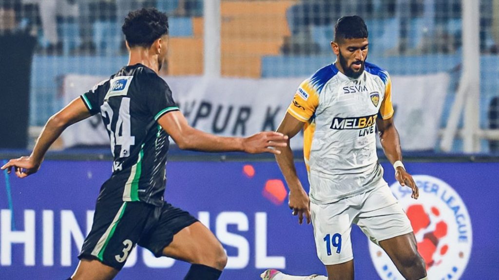 Chennaiyin FC striker Irfan Yadwad in action against Mohammedan SC defender Zuidika. 