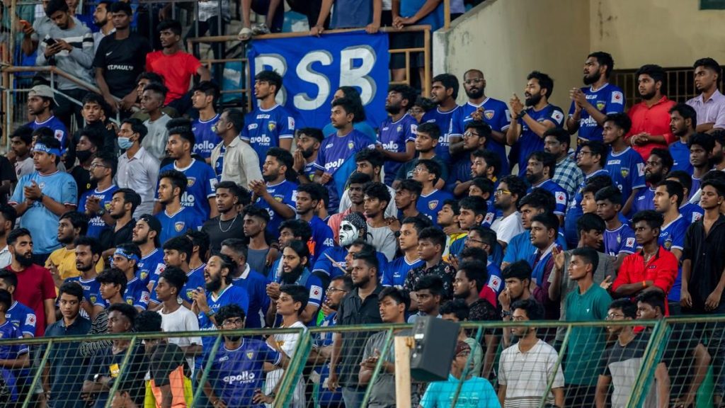 Chennaiyin FC fans expressed anger against Owen Coyle and asked for better results.