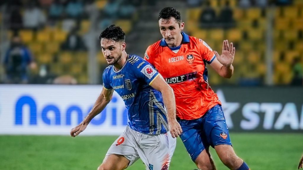 Jesus Jimenez in action with Carl McHugh