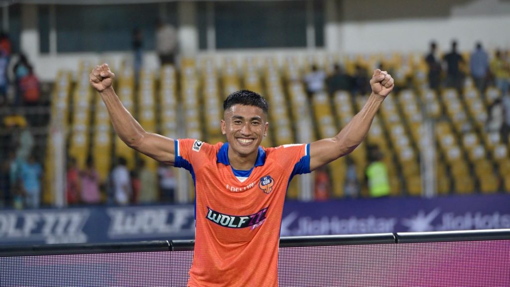 Mohammad Yasir celebrating his goal against Kerala Blasters.