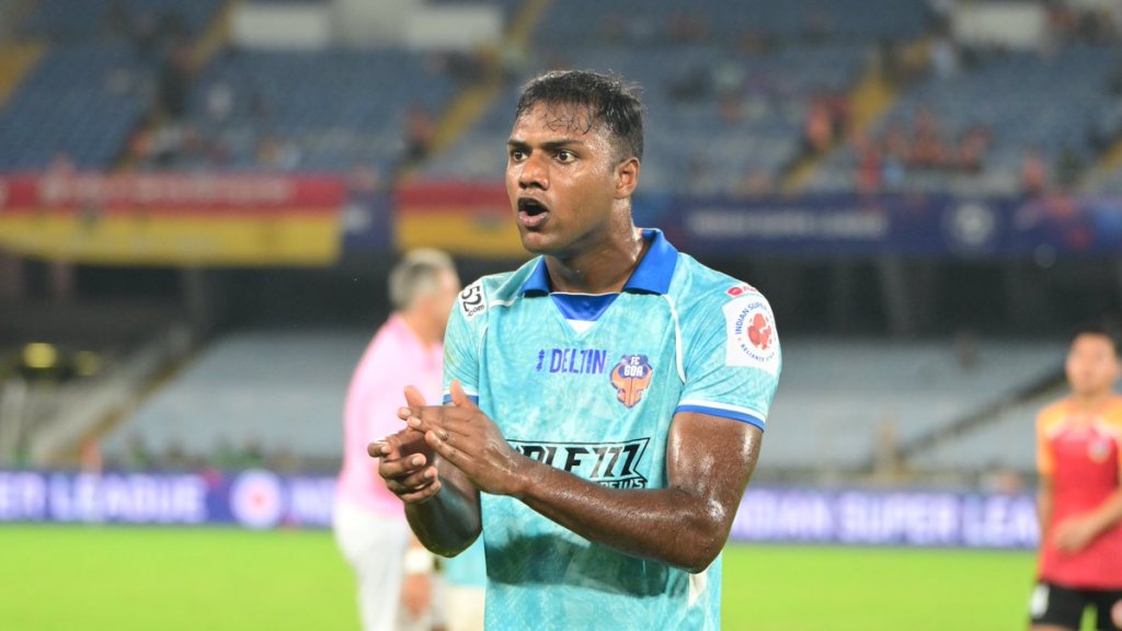 FC Goa defender Aakash Sangwan discussed about his competition with Jay Gupta. 