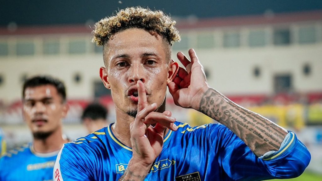 Noah Sadaoui celebrating his goal against East Bengal FC