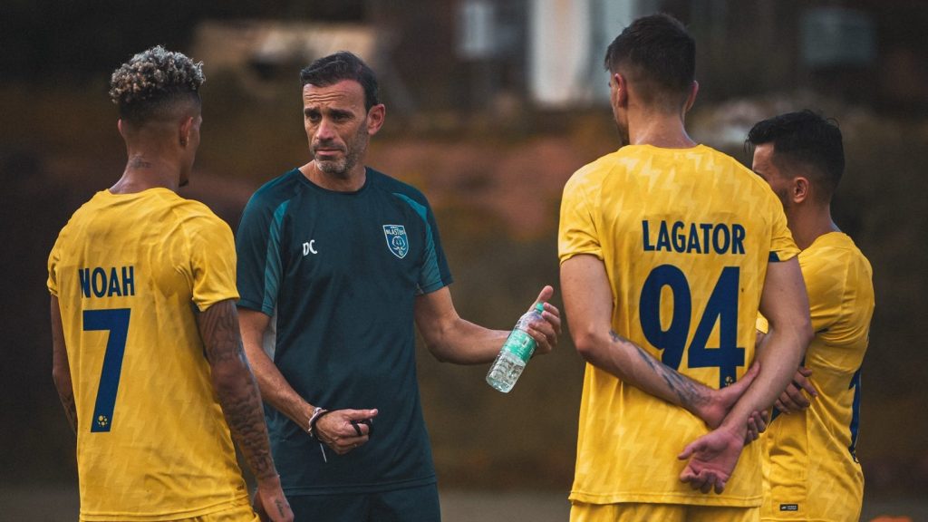 Kerala Blasters head coach David Catala in conversation with his foreign players