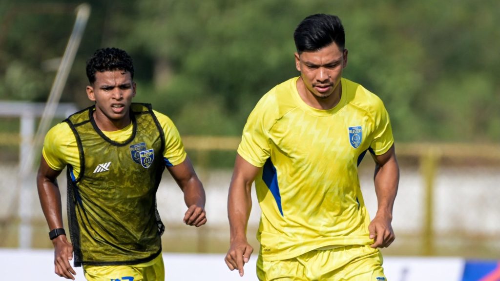 Kerala blasters defender Sandeep Singh was sent out against Mumbai City FC