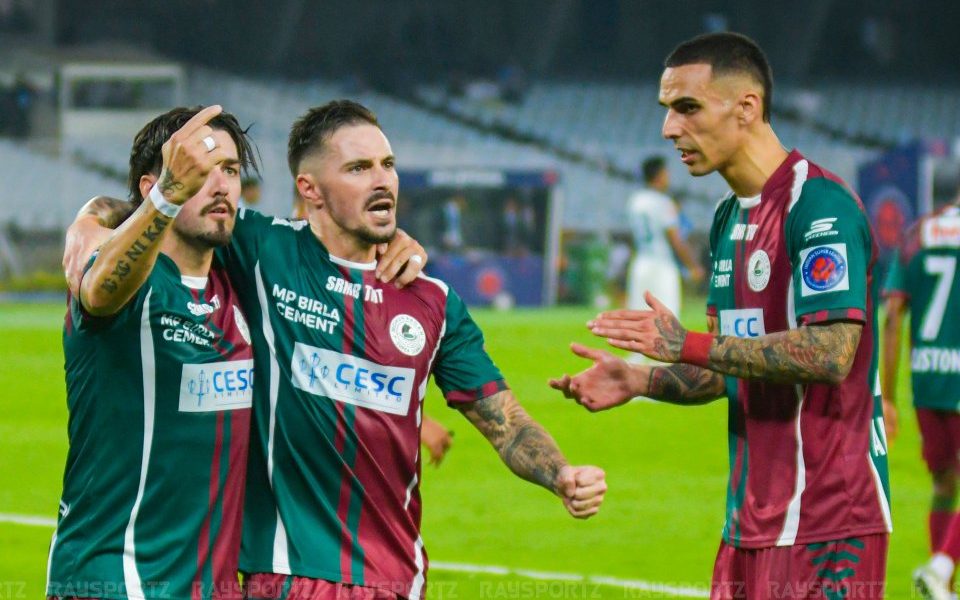 Jamie Maclaren and Dimi Petratos celebrating Mohun Bagan's opener against Kerala Blasters in ISL 2025-26