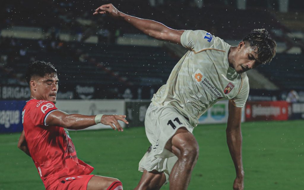 Joseph Sunny in action for SC Delhi against Northeast United FC