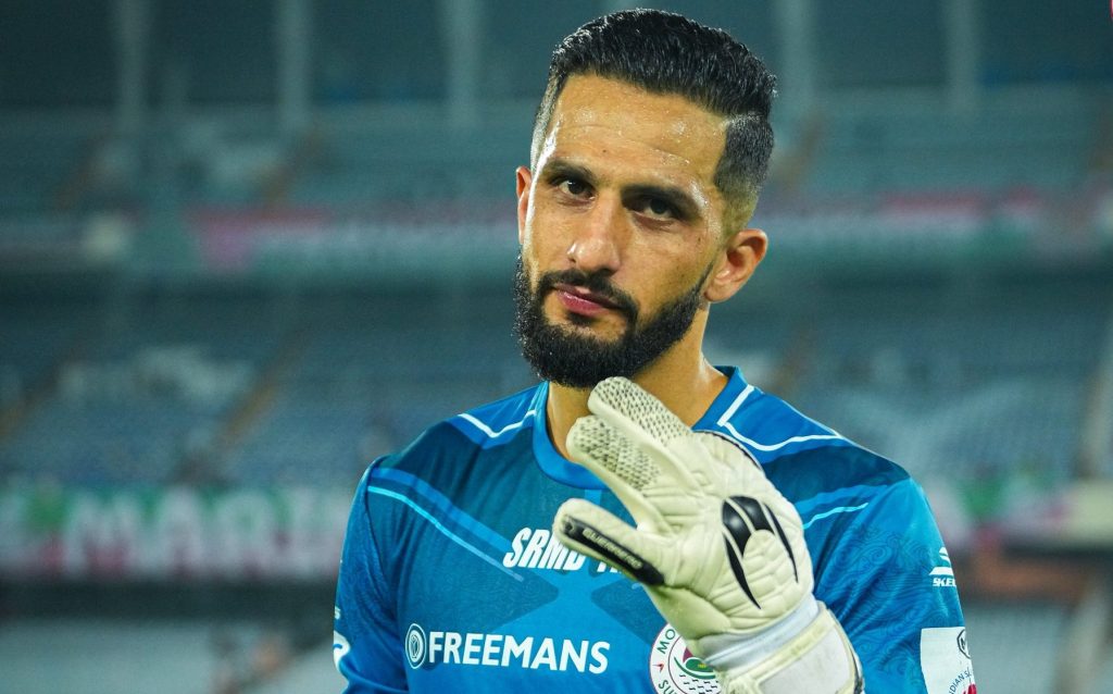 Vishal Kaith celebrating Mohun Bagan's victory over Chennaiyin FC in ISL 2026-27